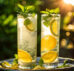 Highballs: Spritzige Drinks in hohen Gläsern